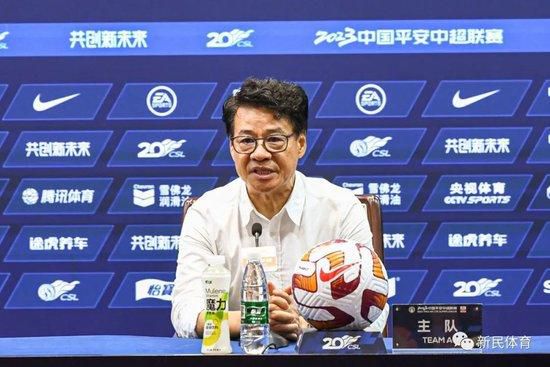 第90+9分钟，奥斯卡-罗德里格斯差点远射绝杀，奥布拉克飞身神扑。